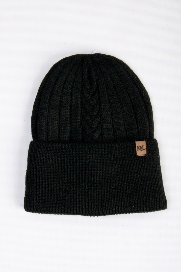 Шапка жіноча